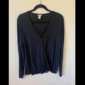 Black long sleeve. Worn three time. Great condition!